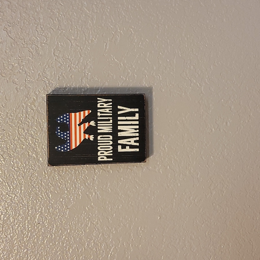 Wall or shelf Decor
